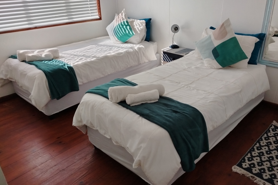 3 Bedroom Property for Sale in Sandbaai Western Cape